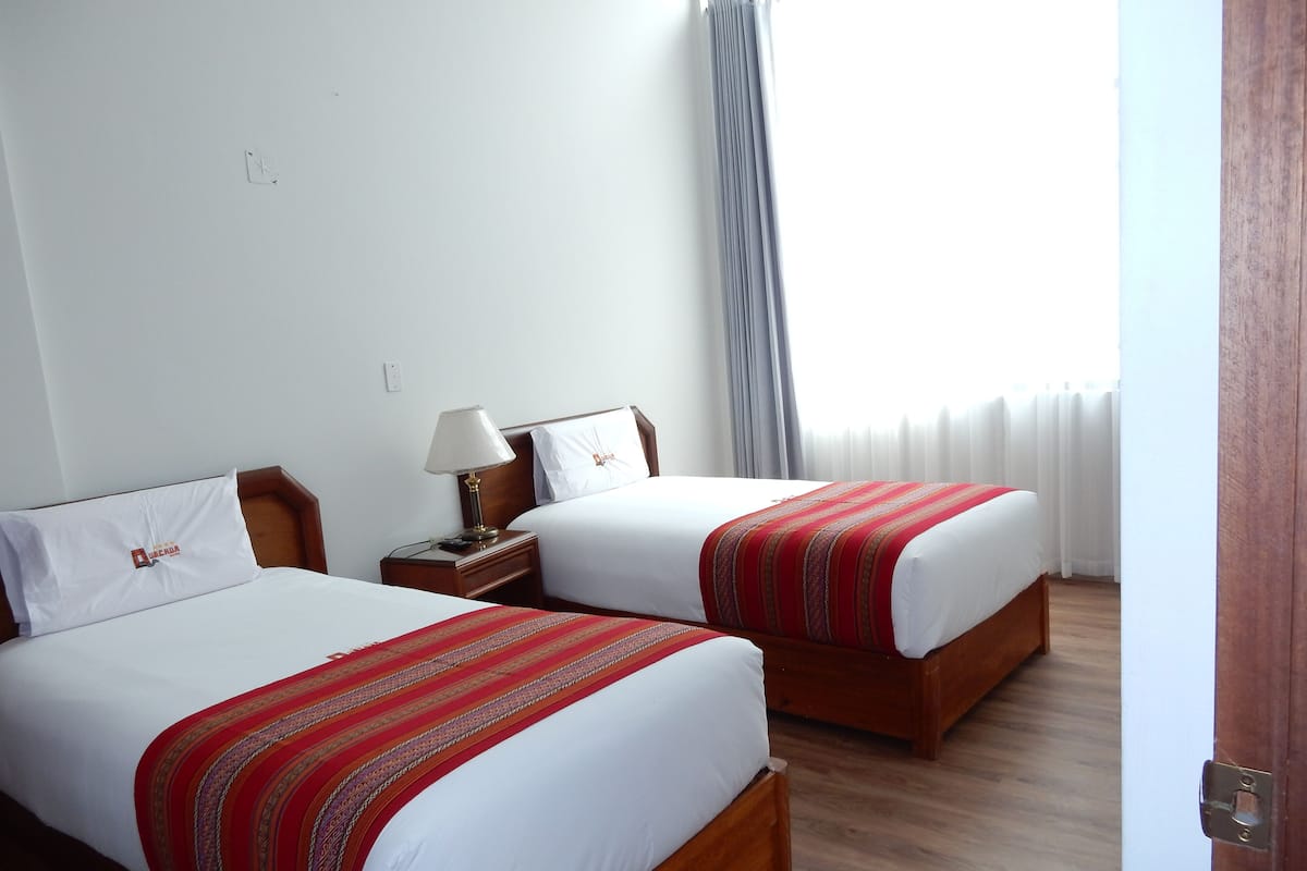 Standard Twin Room, City View | Free WiFi