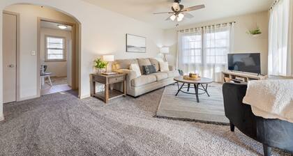 Clean, Cozy, Quiet 2-bedroom