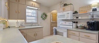 Clean, Cozy, Quiet 2-bedroom