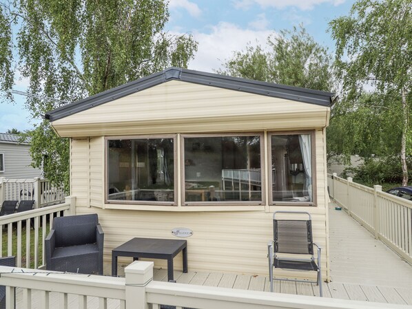 Property grounds - 31 Castle View (Lincoln)