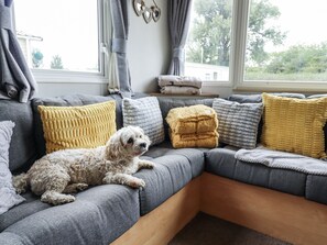 Interior - 31 Castle View (Lincoln)