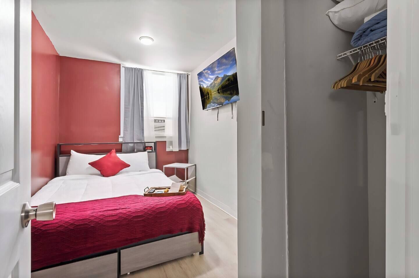 1 bedroom, iron/ironing board, free WiFi, bed sheets