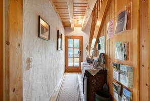 Interior - Apartment 1 with Shared Garden, Balcony and Wi-Fi (Todtmoos)