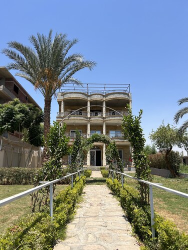 Peaceful riverside villa in West Bank, Luxor