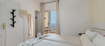 Apartment 'Candelaria D' with Wi-Fi