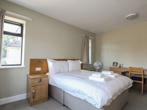 1 개의 침실, 각각 다른 스타일의 인테리어, 각각 다르게 가구 비치, 무료 WiFi