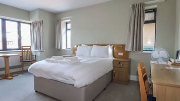 1 bedroom, individually decorated, individually furnished, free WiFi