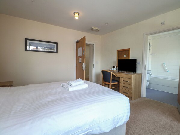 1 室のベッドルーム、客室ごとに異なる装飾、客室ごとに異なるインテリア、WiFi (無料)