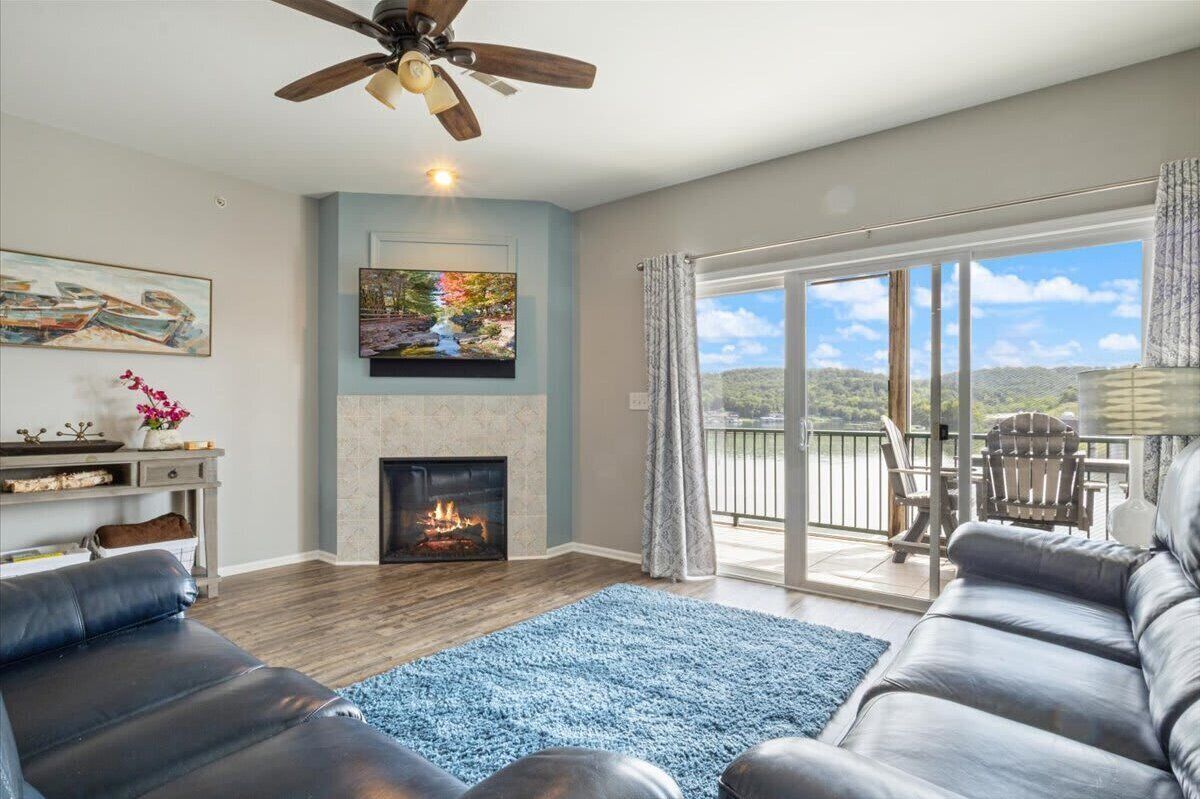 TV, fireplace, stereo, offices