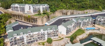 Lake Condo Summary:<br>E