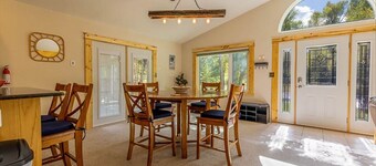 Hot Tub, Game Room, Mtn Views Near Ski & River