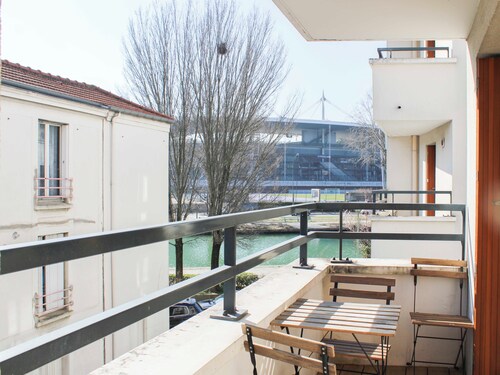 Grand appartement calme avec balcon