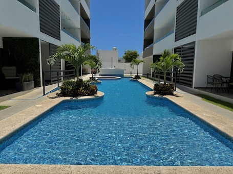 Pool. Marina cerritos Condominios