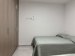 Apartamento conforto | Cortinas blackout, Wi-Fi de cortesia