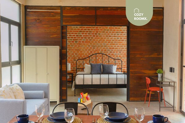 1 bedroom, iron/ironing board, travel cot, WiFi - Style & Comfort A/C Loft + Terrace + Pets (Oaxaca de Juárez)