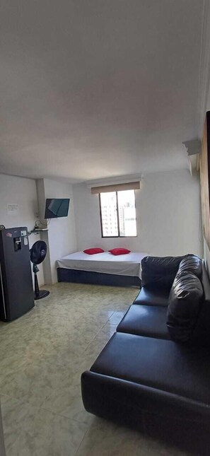 Family Apartment, Balcony, Sea View | Living area - APARTAMENTO 1105T (Cartagena)