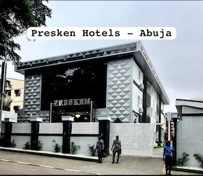 Front of property - Presken Hotels Abuja (Abuja)