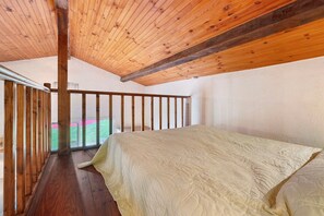 1 Schlafzimmer, B ügeleisen/Bügelbrett, WLAN, Bettwäsche