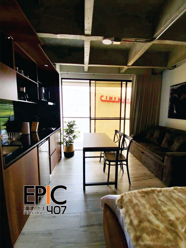 Suite | Interior