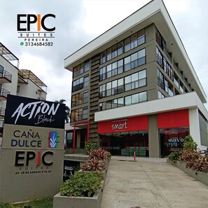 Suite | Exterior
