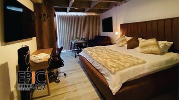 In-room safe, iron/ironing board, free WiFi