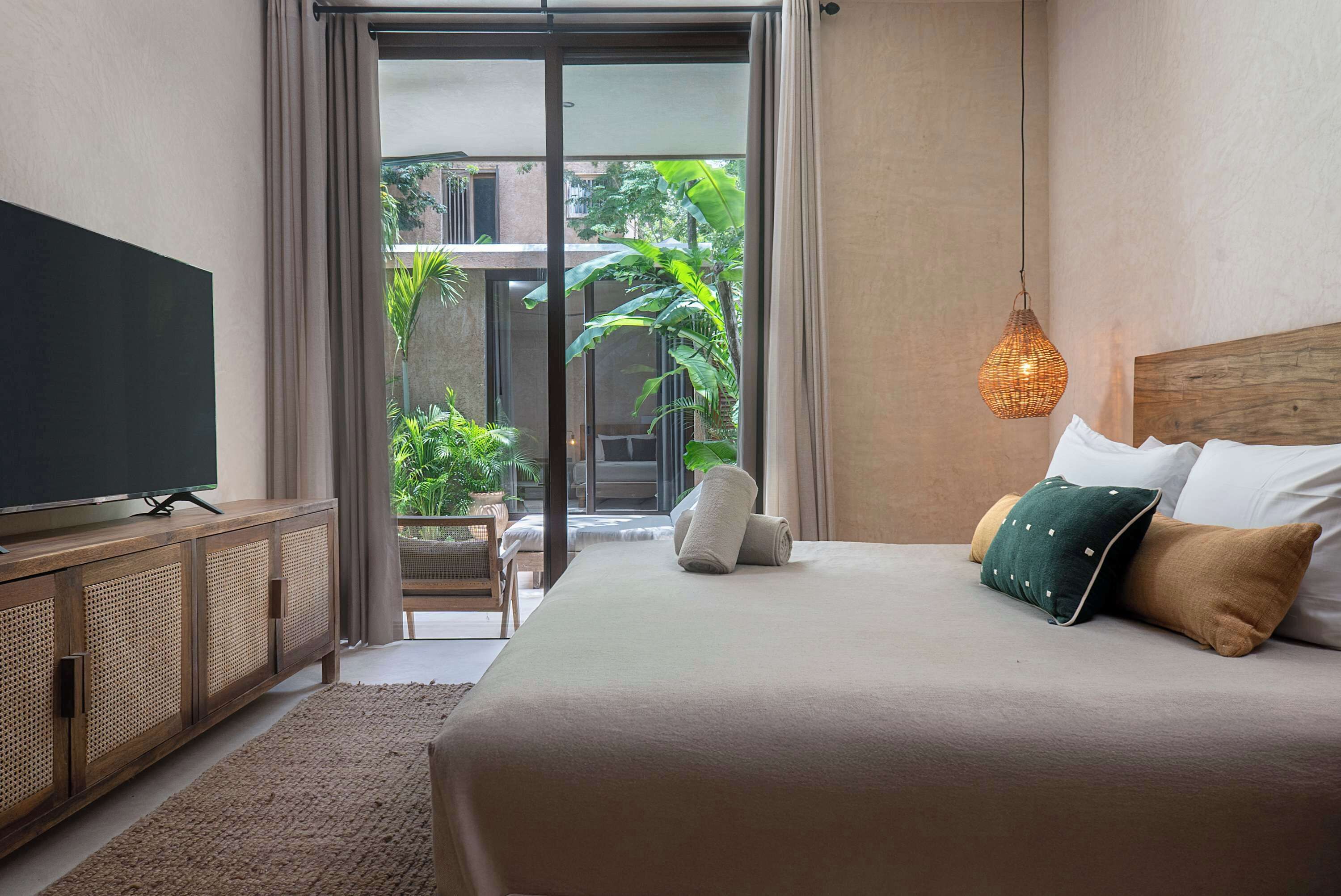 2 slaapkamers, een strijkplank/strijkijzer, wifi, beddengoed