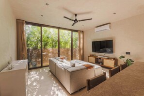TV - Serene 2BR Apartment with Private Pool, Kokoon Pueblo II (Tulum)