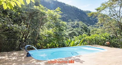 Sítio em Domingos Martins com piscina e natureza