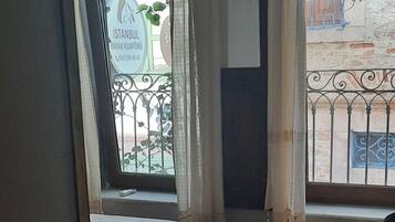 舒适客房 | 免费 WiFi