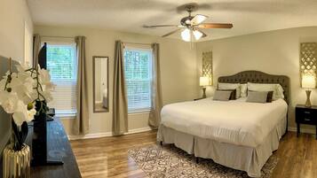 4 makuuhuonetta, silitysrauta/-lauta, Wi-Fi, vuodevaatteet