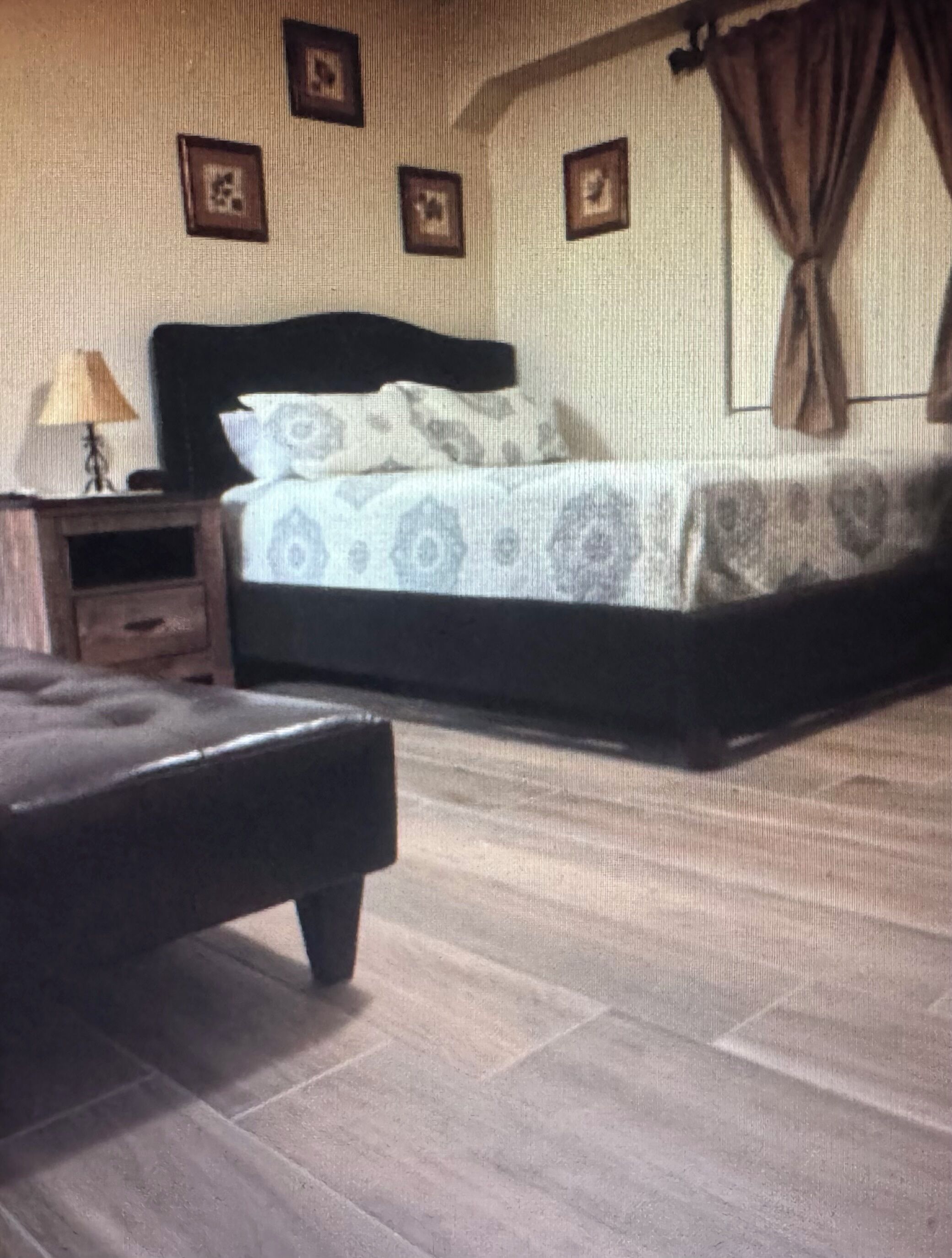 Bügeleisen/Bügelbrett, kostenloses WLAN, Bettwäsche