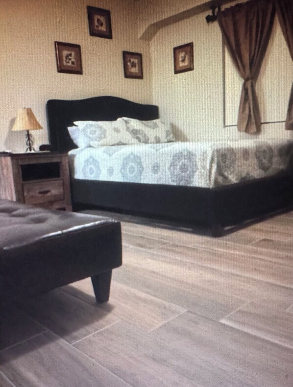 Strykjärn/strykbräda, gratis wi-fi och sängkläder