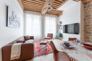 TV, offices
