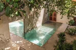 Outdoor pool - Hotel Sevilla (Mérida)