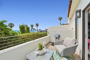 Property grounds - La Jolla Casita Kolmar Breezy 1BR Steps from Beach (San Diego)