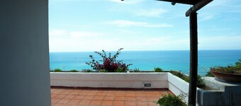 Villa La Pigrizia - One Bedroom Villa, Sleeps 2