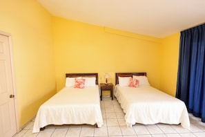 Free WiFi, bed sheets - Hotel Costa del Sol (Puerto Vallarta)