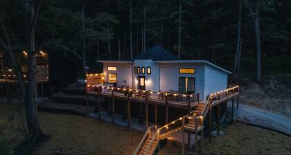 NEW Unique Silo Cabin | Hot Tub | Sleeps 6 | Kings