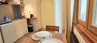 Studio Corconne, City & Sights by Foot