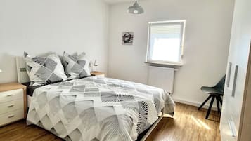 1 makuuhuone, työpöytä, silitysrauta/-lauta, ilmainen Wi-Fi