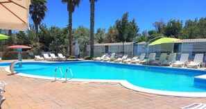 Seasonal outdoor pool - JuliaMare Village (Giulianova)