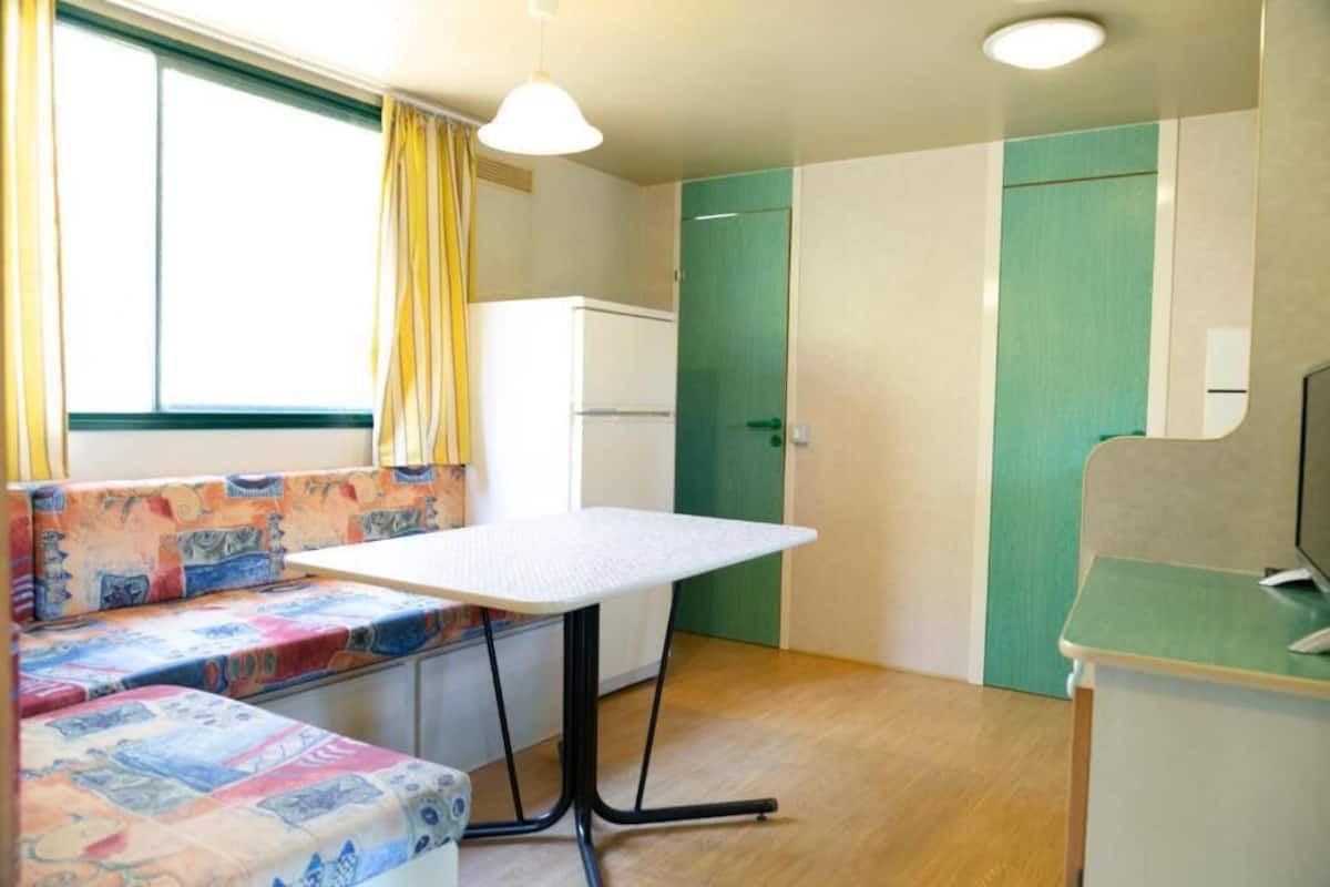 Basic Mobile Home, Patio | Living area