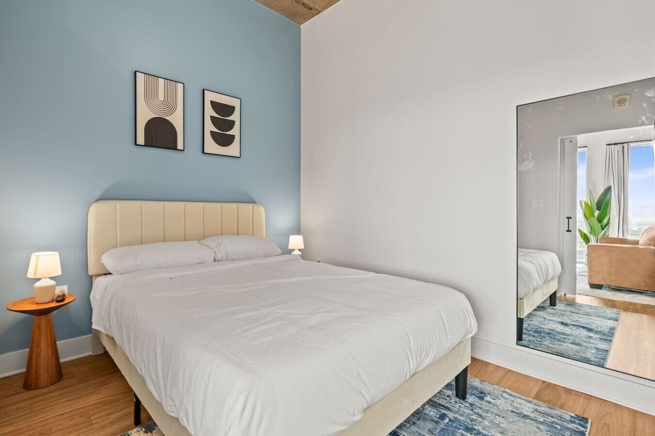 1 bedroom, desk, iron/ironing board, WiFi
