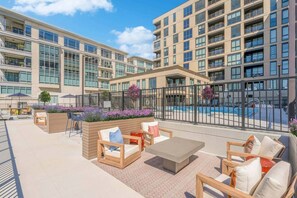Terrace/patio - Modern 1BR in Indy | Walk to Bars & Events (Indianapolis)