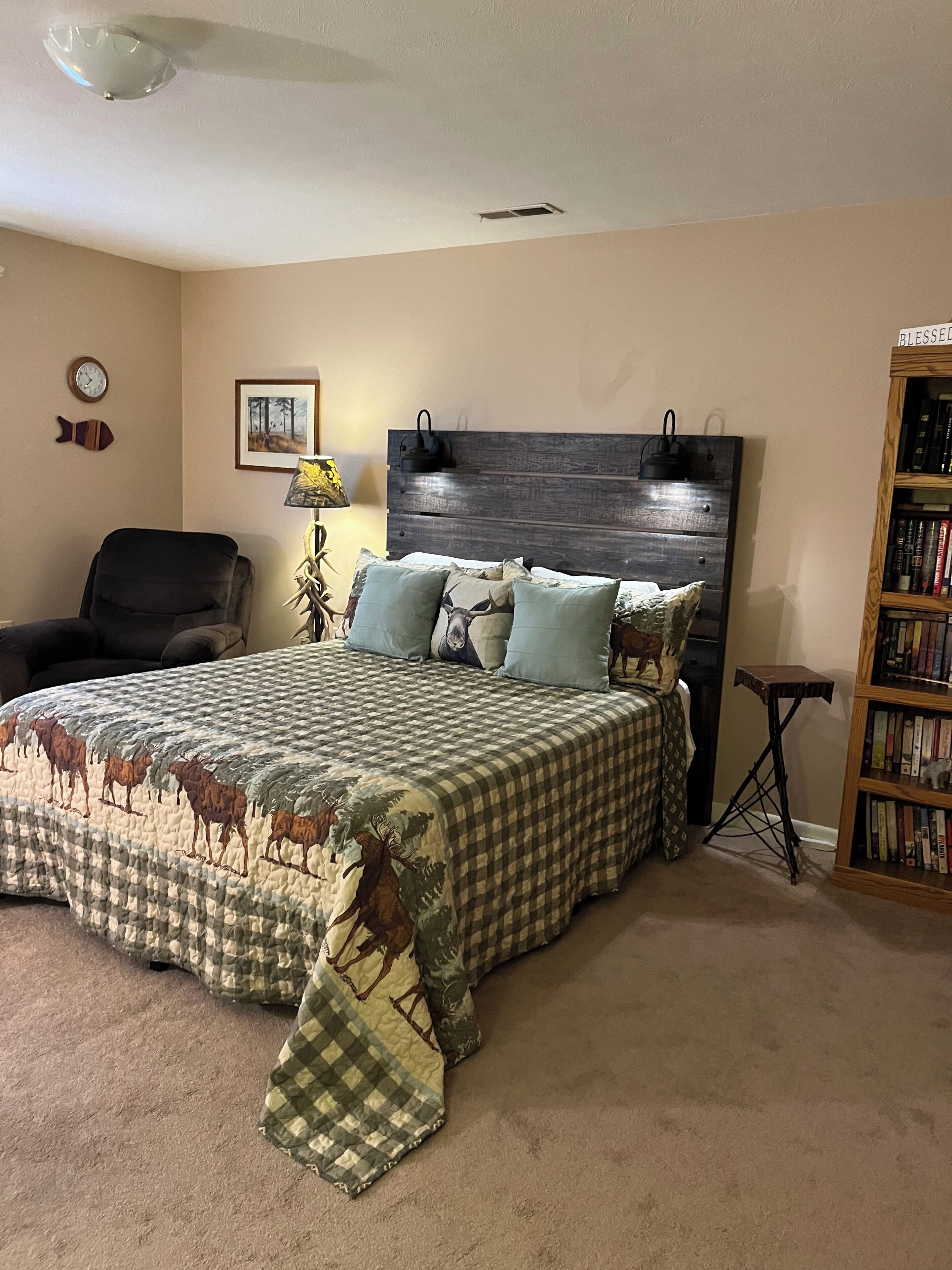 1 bedroom, iron/ironing board, WiFi, bed sheets