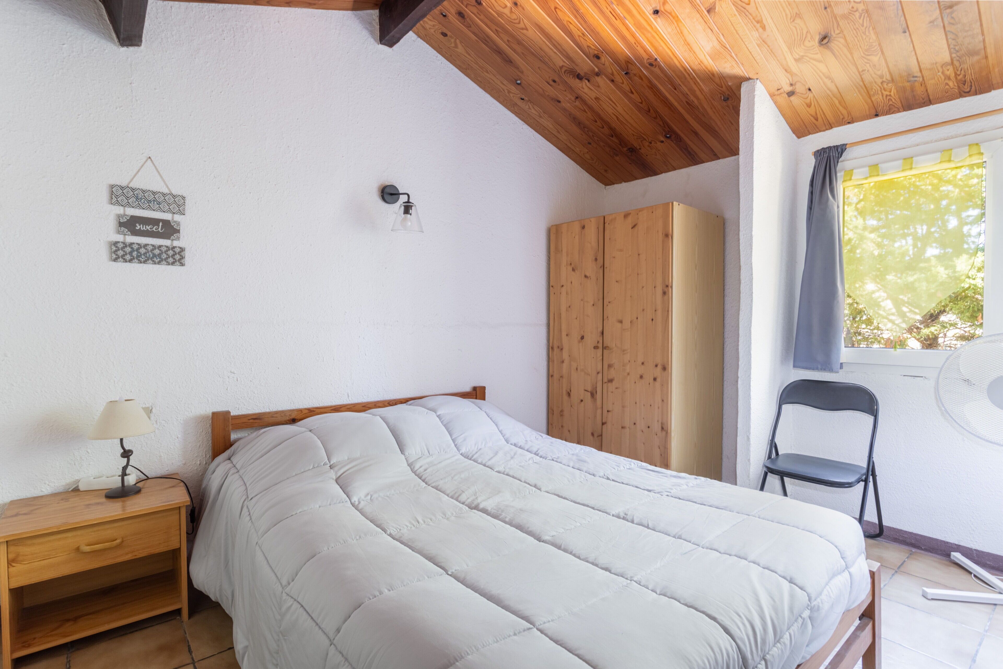 3 chambres, fer et planche à repasser, Wi-Fi