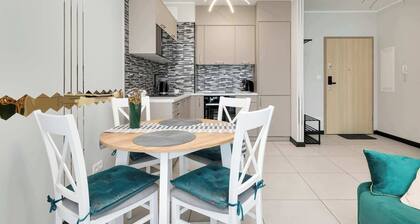 Modern Apartment | Parking and Balcony