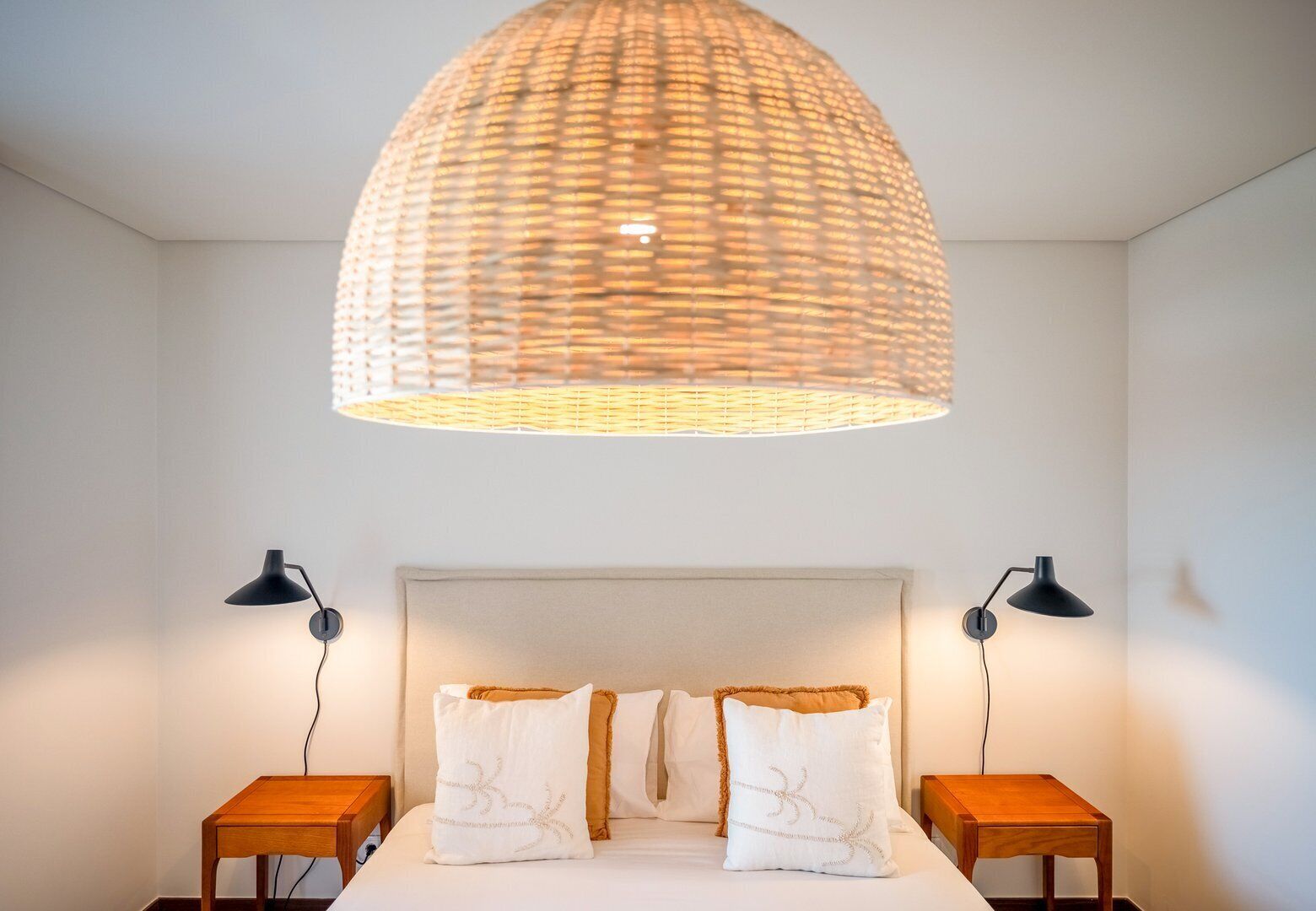 1 chambre, fer et planche à repasser, accès Internet, draps fournis