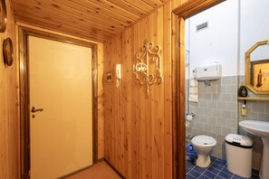 Hair dryer, toilet paper - Appartamento Fonte Eremita (Roccaraso)