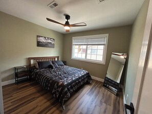 2 bedrooms, WiFi, bed sheets